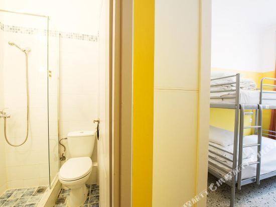 Фото Safestay Athens Hotel