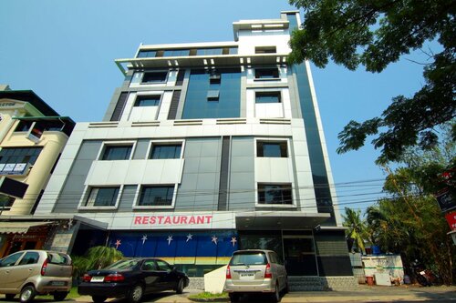 Гостиница Oyo 4802 Cochin City residency