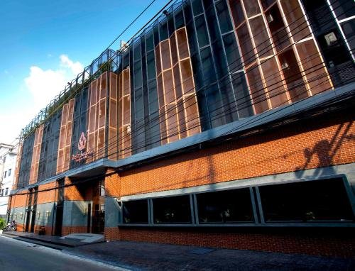 Фото отеля 3