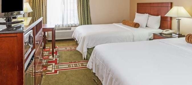 Фото Howard Johnson by Wyndham Pasadena