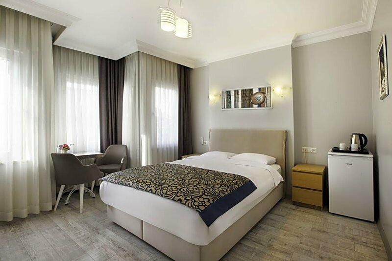 Гостиница Siesta Hotel в Фатихе