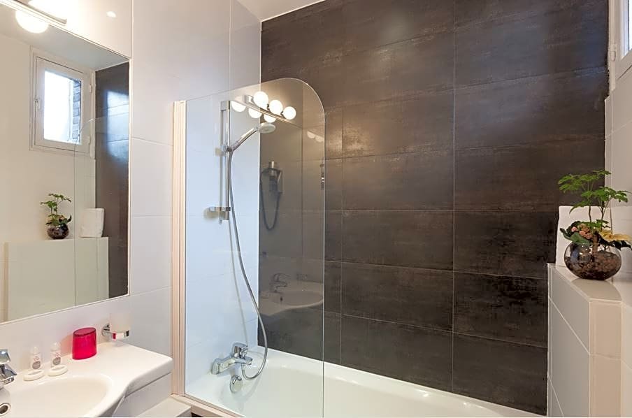 Фото Hotel Virgina