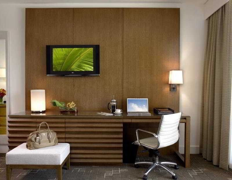 Фото Kimpton Epic Miami