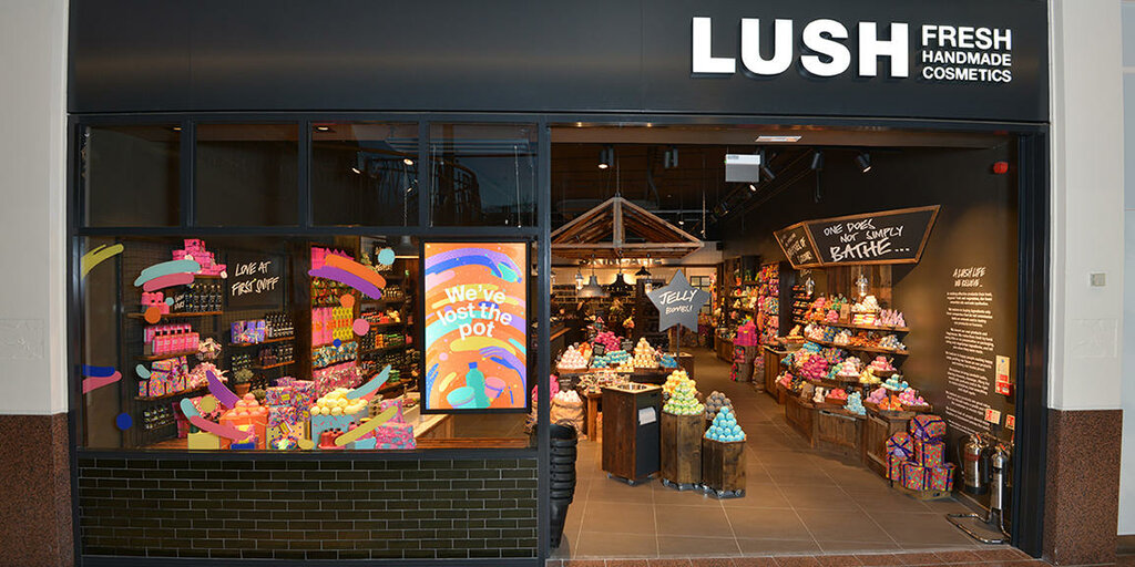 Perfume and cosmetics shop Lush Cosmetics Dundee, Dundee, photo