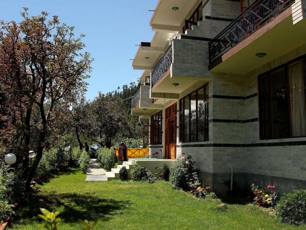 Фото отеля 1