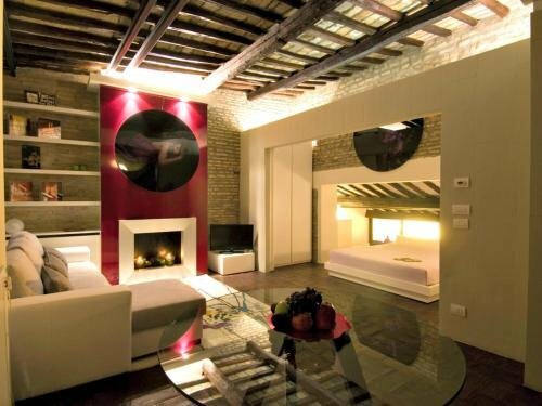 Гостиница Monti Studio Apartment в Риме