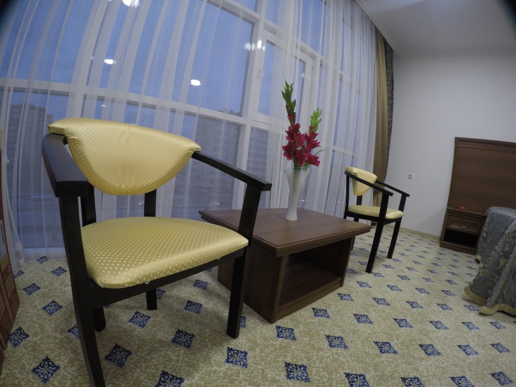 Фото Континент