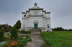 Церковь Воскресения Христова в Карьково (Костромская область, Мантуровский муниципальный округ, посёлок Карьково), православный храм в Костромской области