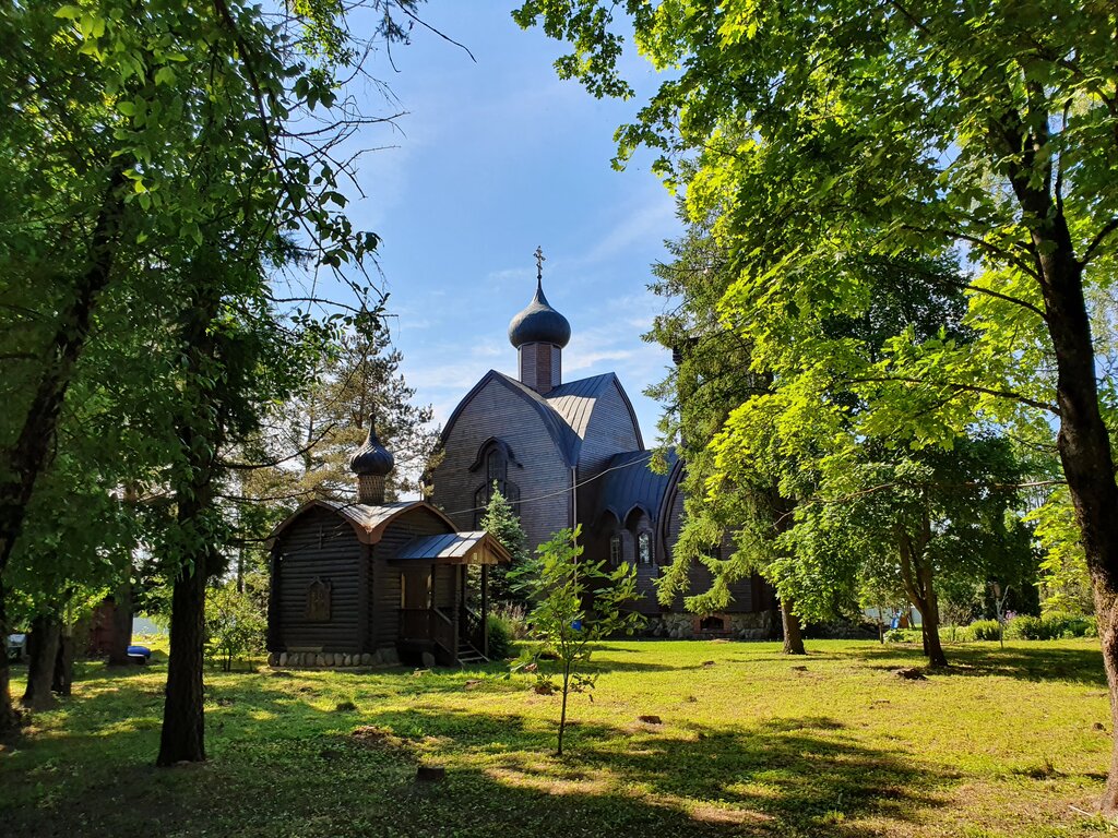 Iglesia ortodoxa Church of the Resurrection of Christ in Suyda, , foto