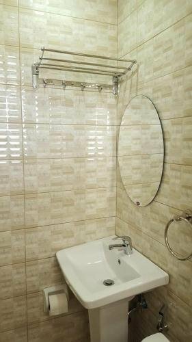 Гостиница Hotel Zenturia в Провинции Мариндуке