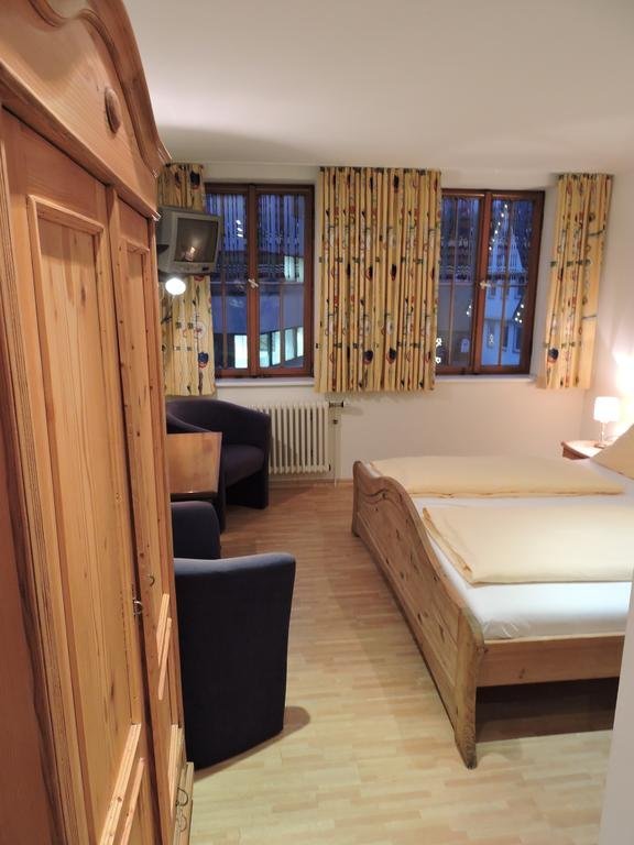 Фото Hotel-Restaurant Rössle