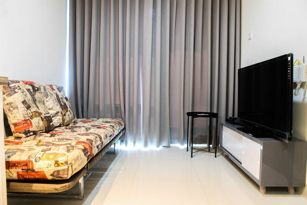 Фото Chic 1br Brooklyn Apartment near Ikea Alam Sutera