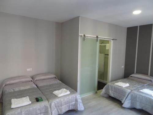 Фото Pensión La Bilbaina - Albergue Logroño