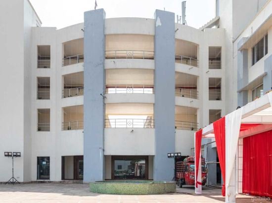 Фото Blue Lily Beach Resort