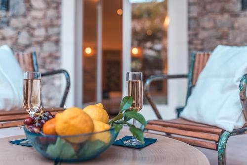 Фото Medousa Bistrot & Suites