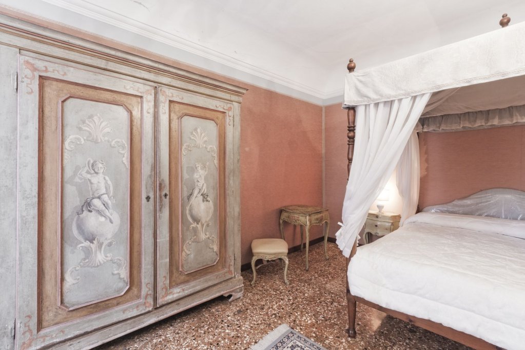 Фото Palazzetto San Lio