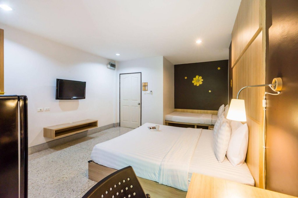 Фото The Fifth Residence