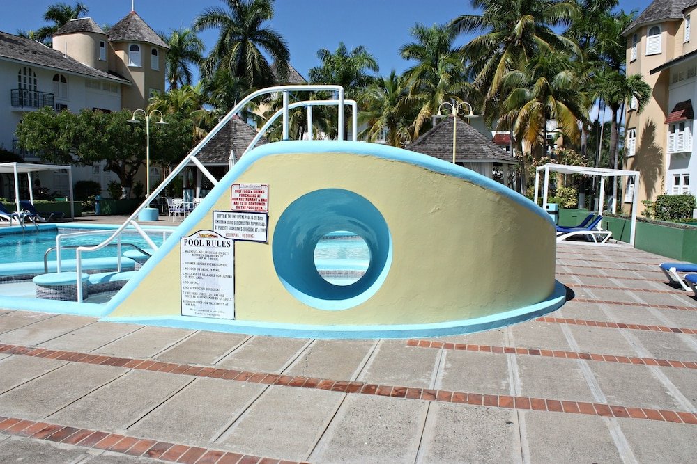 Фото Private 2 Bedroom Condo A31 Sandcastle