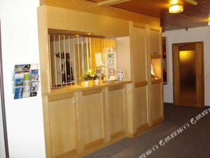 Hotel Bahnhof (Bern, Frutigen, Reichenbach im Kandertal, Bahnhofstrasse, 3), hotel