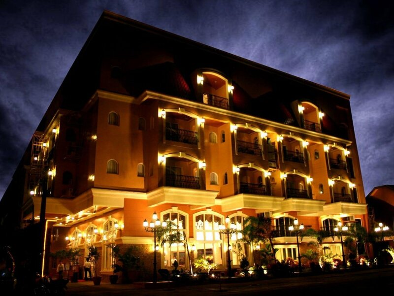 Гостиница Villa Caceres Hotel