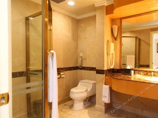 Фото Grand Noble Hotel