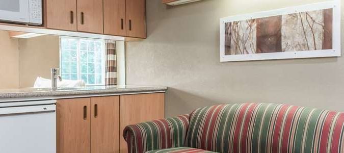 Фото Microtel Inn & Suites by Wyndham Philadelphia Airport Ridley