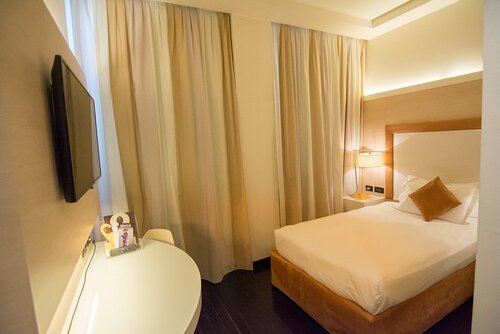 Внешний вид отеля Hotel La Favorita в Мантуе, фото 2