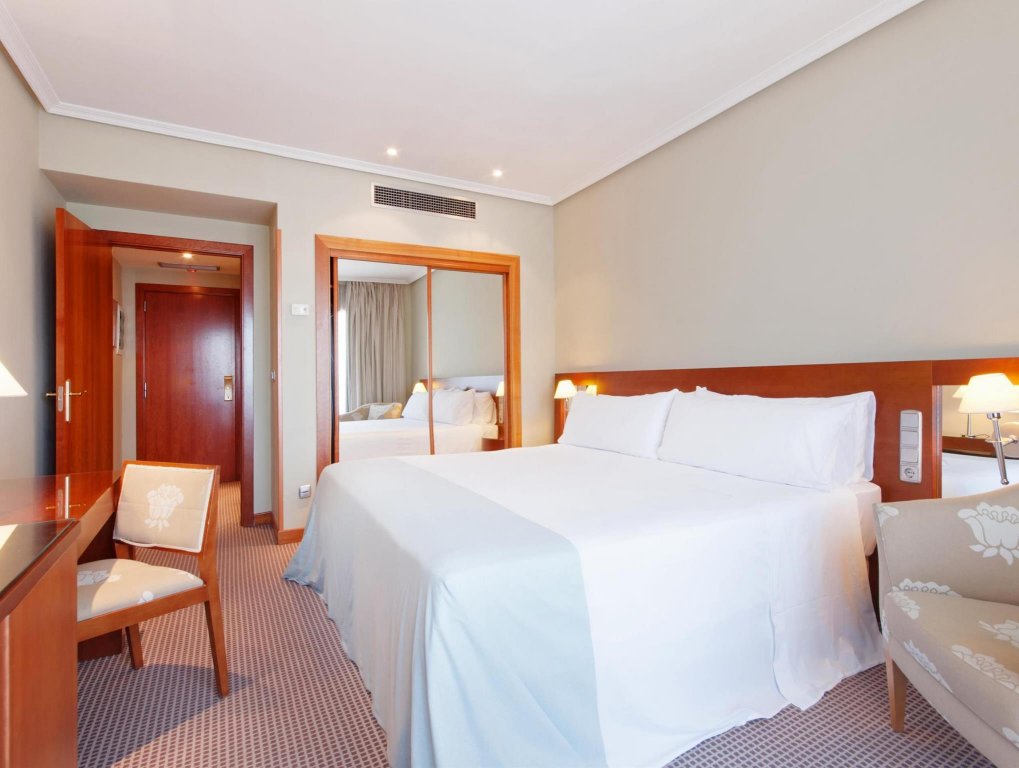 Фото Hotel Madrid Alameda Aeropuerto Affiliated by Melia