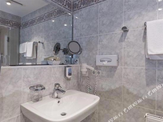 Фото Hotel am Schlosspark