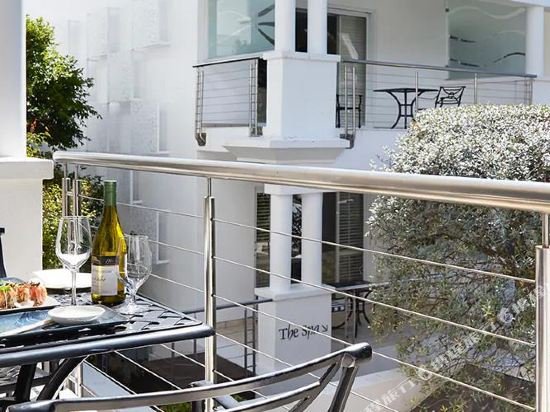 Фото The Twelve Apostles Hotel And SPA