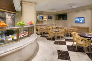 Гостиница Hilton Los Angeles Airport