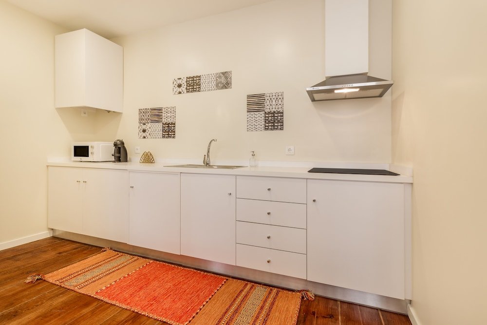 Фото Nada04 · Studio Apartment With Balcony Next to Ribeira