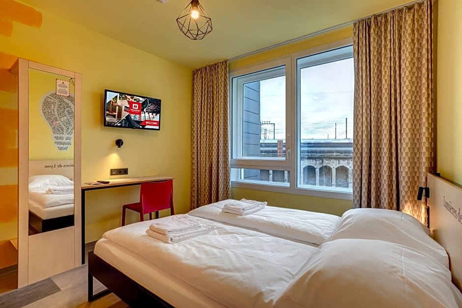 Фото Meininger Hotel Lyon Centre Berthelot
