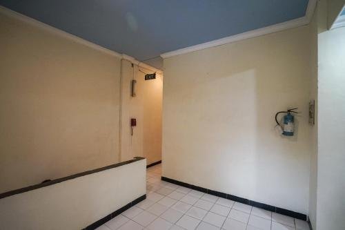 Фото Oyo 448 Hotel Central