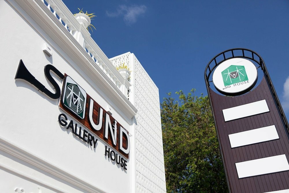Hotel Sound Gallery House, Phuket, photo