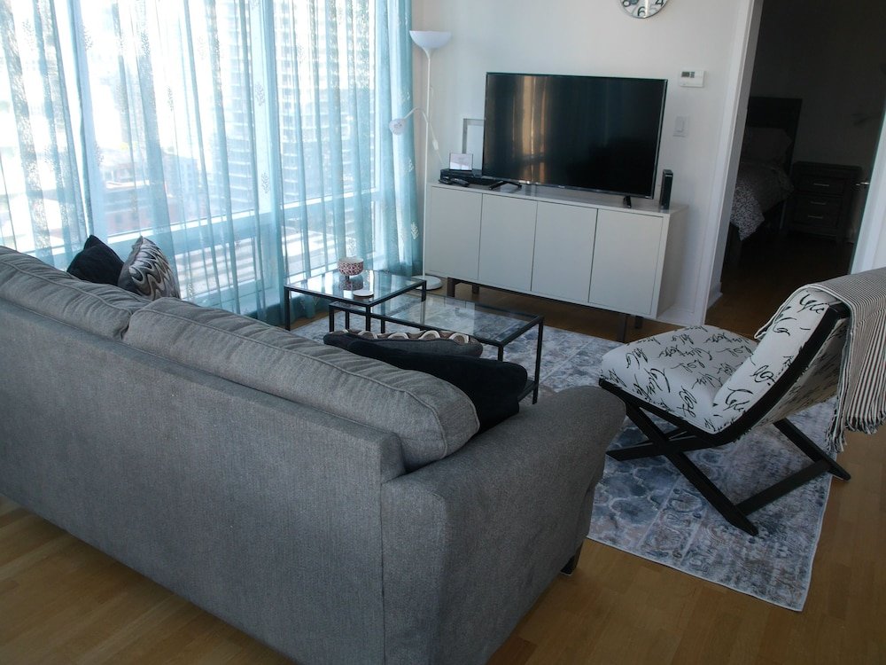 Фото Grand 2br Condo with Great Views