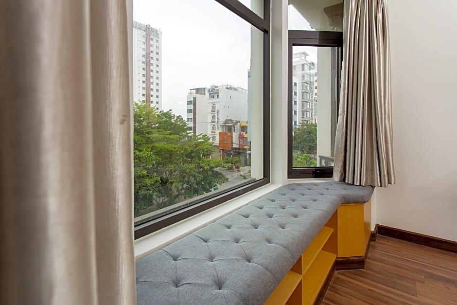 Фото Brilliant Majestic Hotel