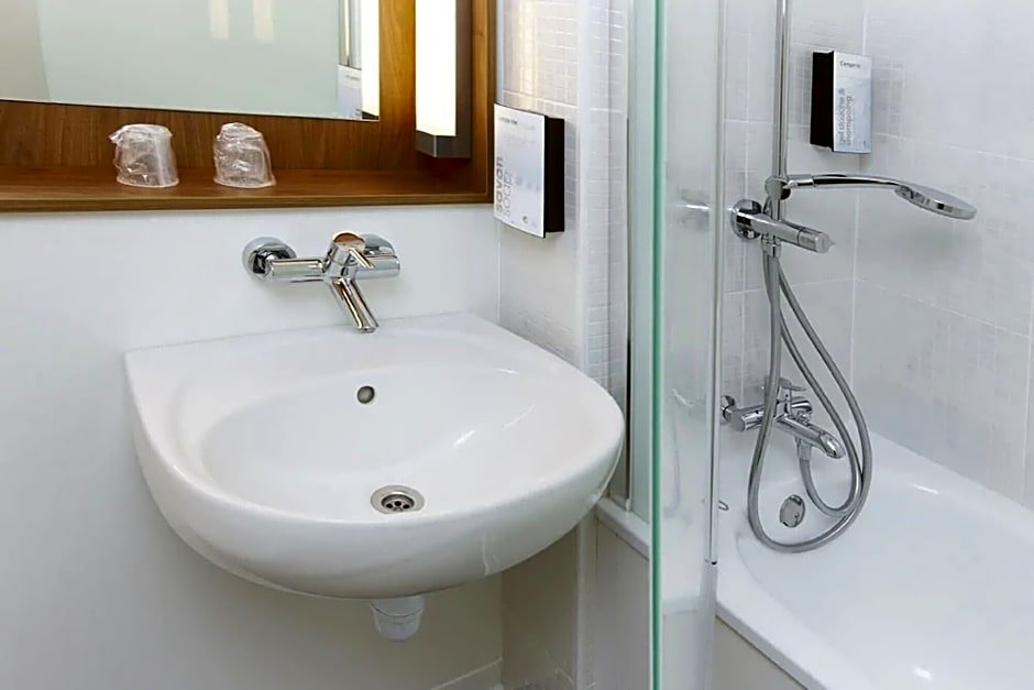 Фото Campanile Paris Est - Bobigny