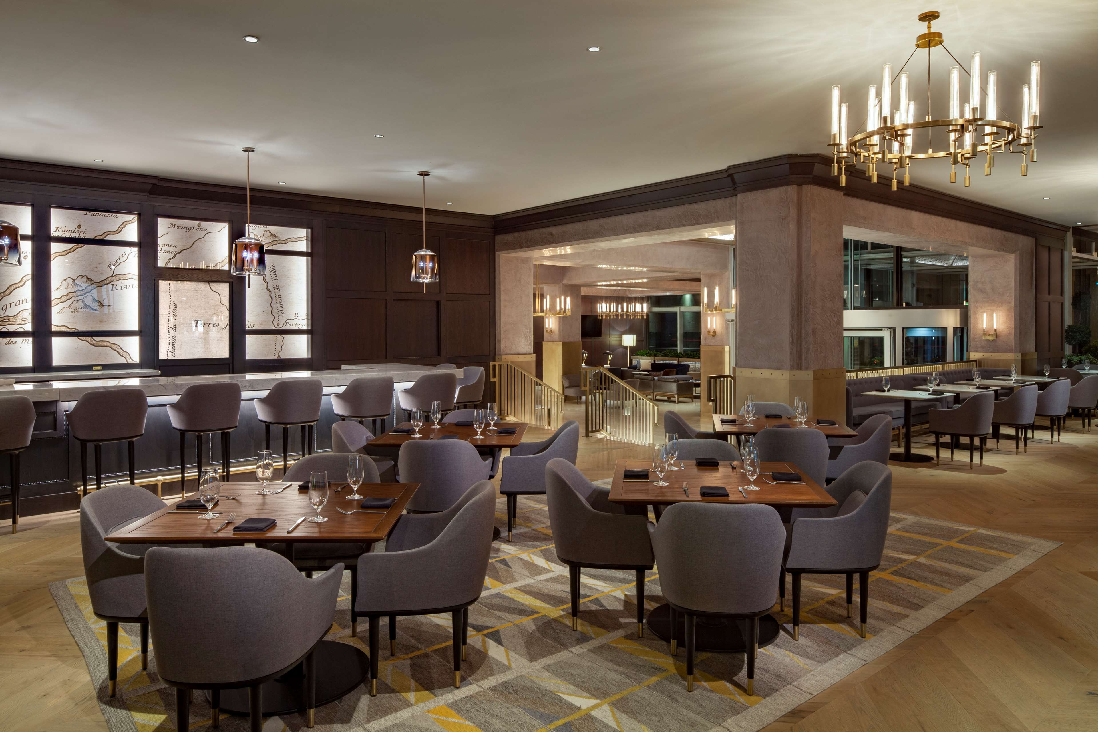 Фото The Marquette Hotel, Curio Collection by Hilton