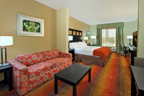 Гостиница Holiday Inn Express & Suites Houston East - Baytown, an Ihg Hotel