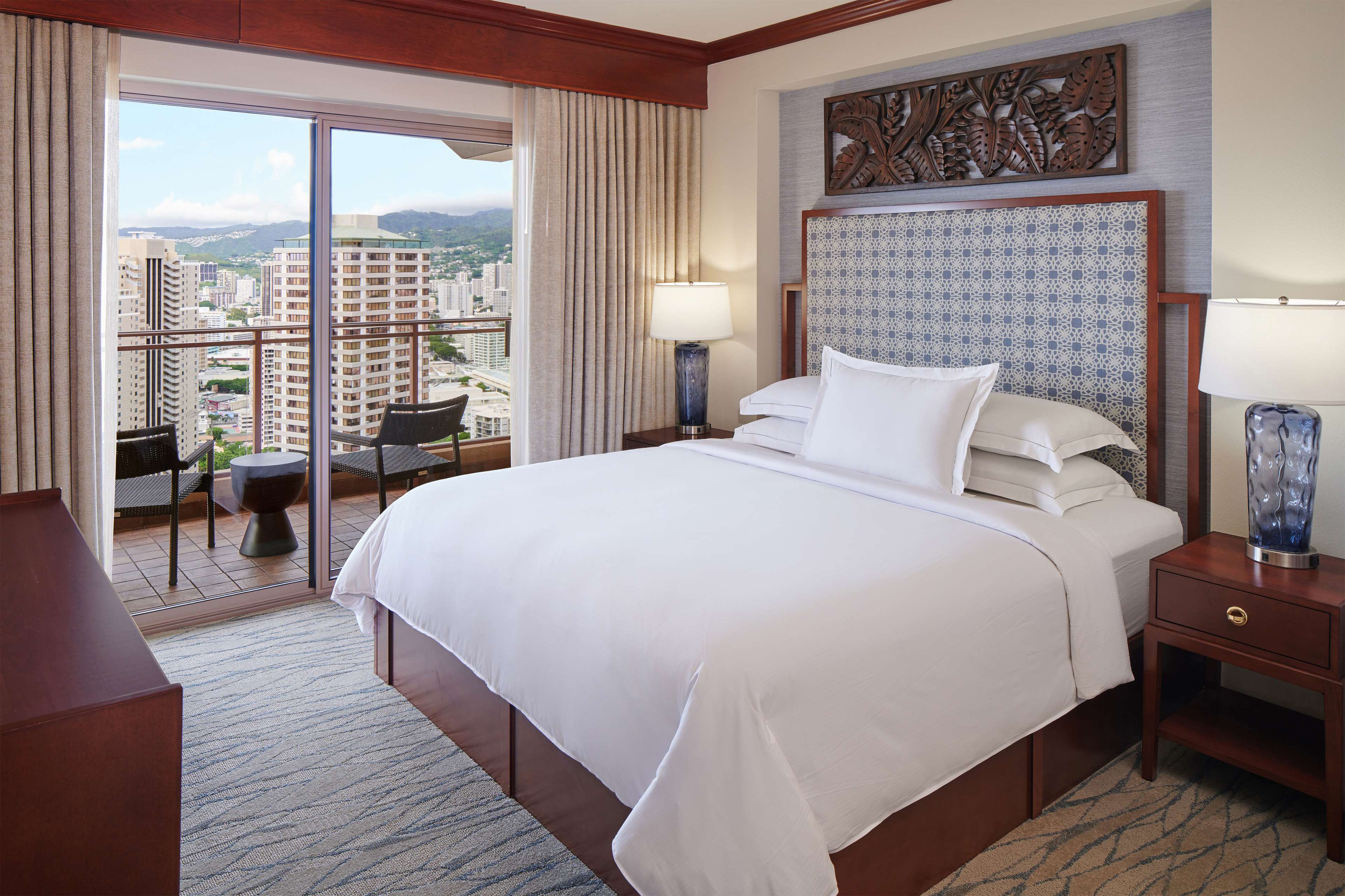 Фото Hilton Grand Vacations Club at Hilton Hawaiian Village