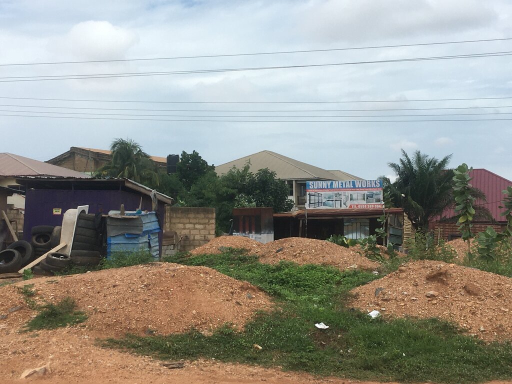 Metalware Sunny metal works, Earth, photo