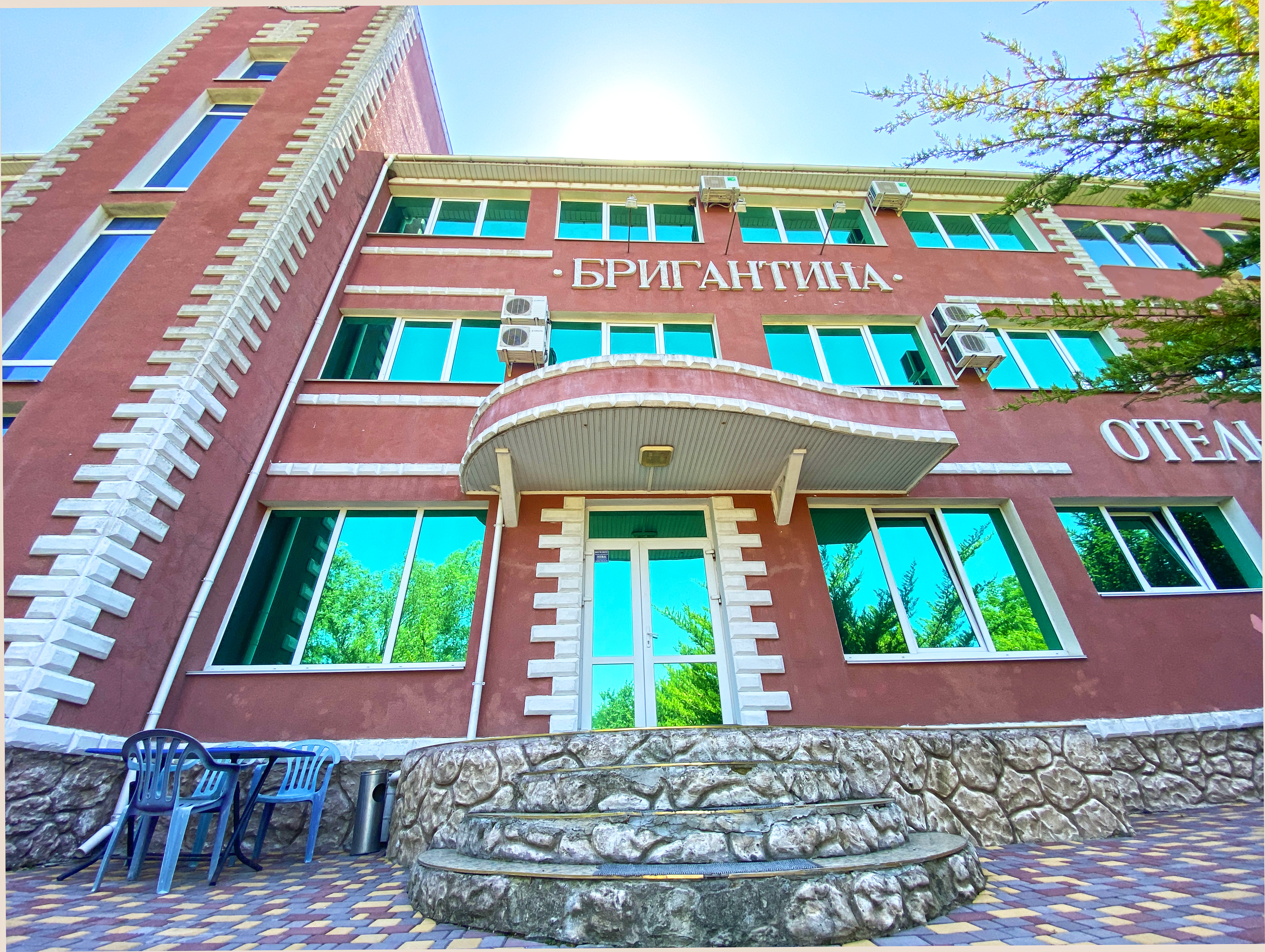 Фото Бригантина