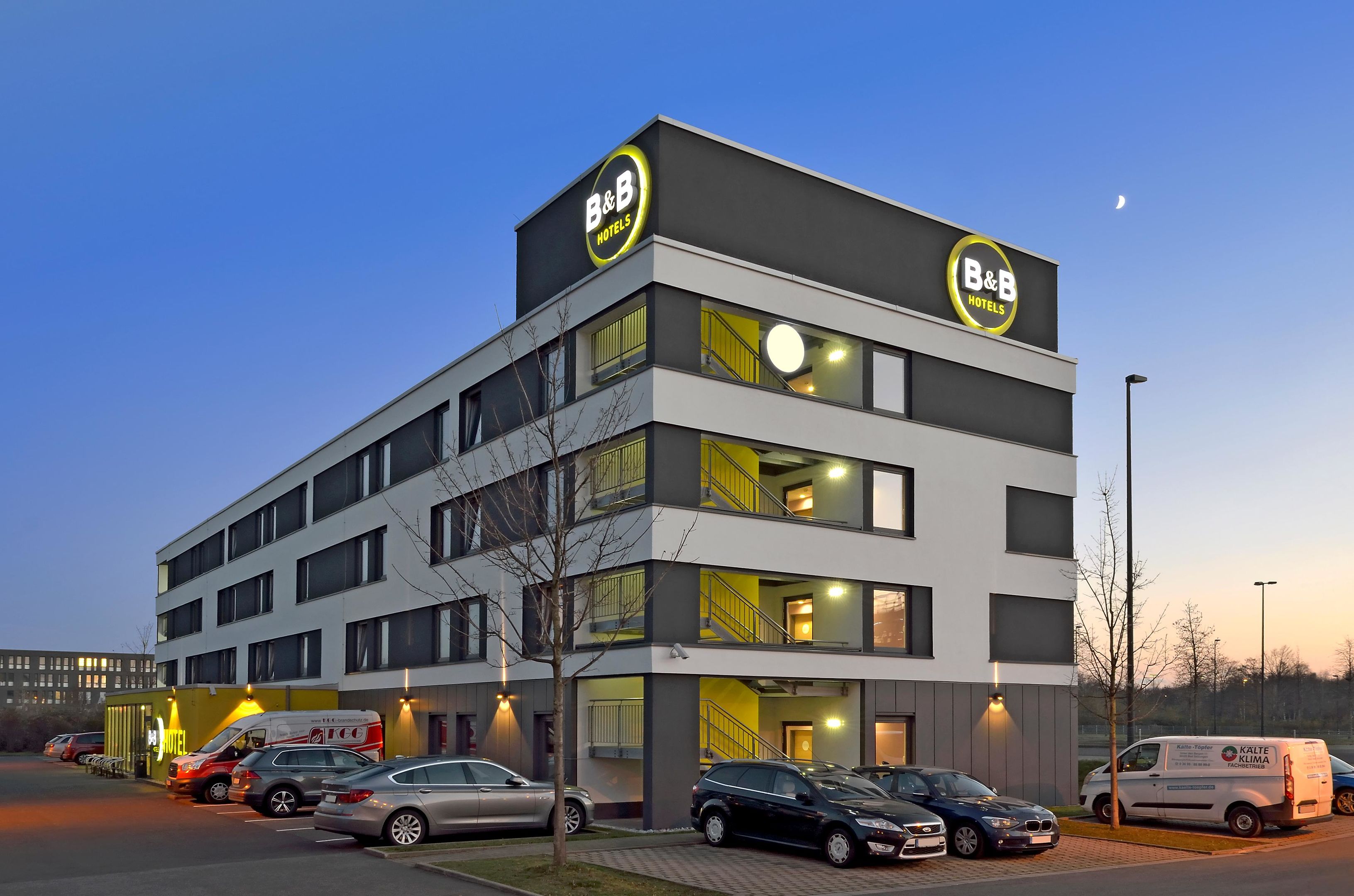 Фото отеля 3