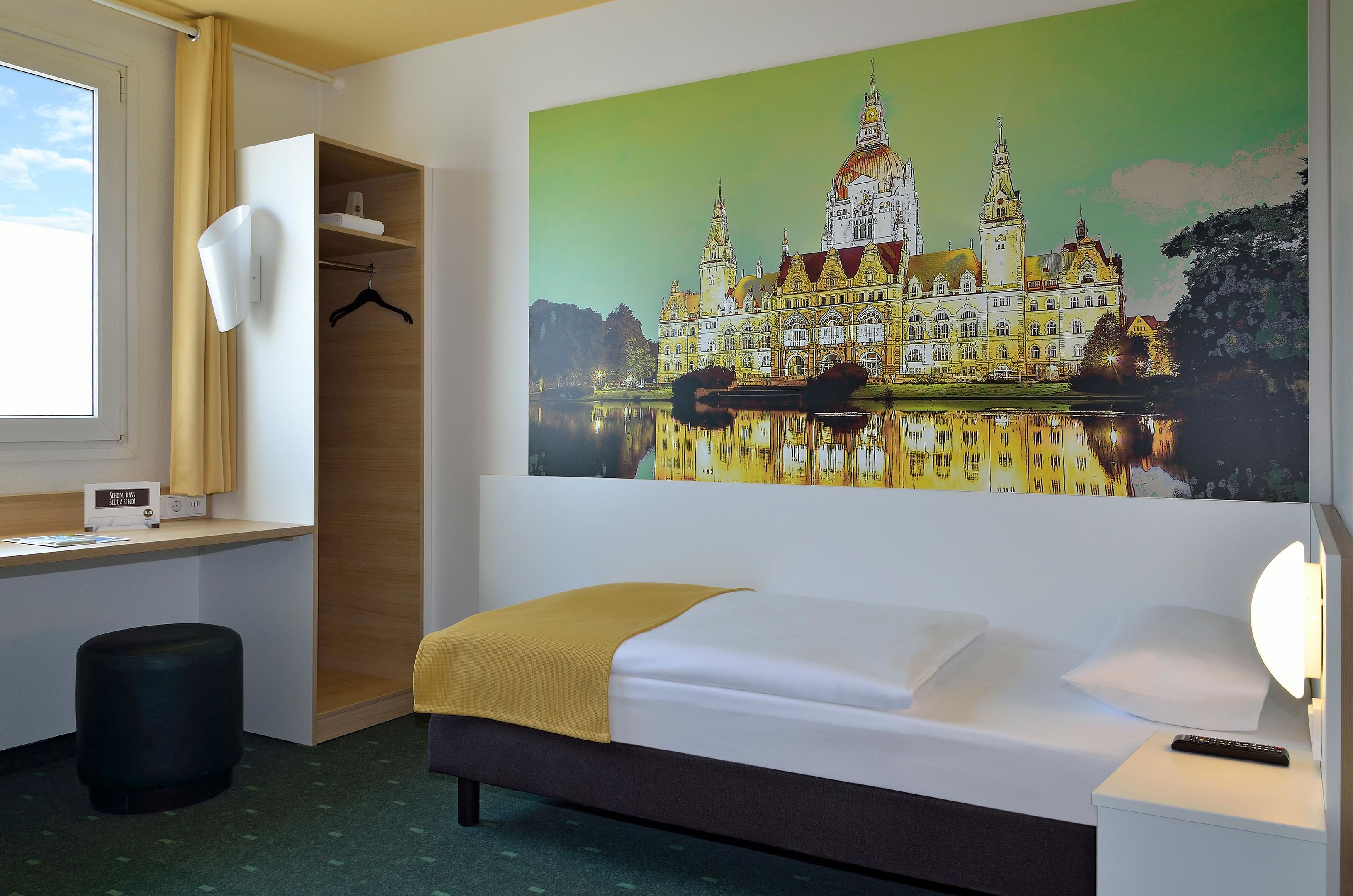 Фото B&b Hotel Hannover-Lahe