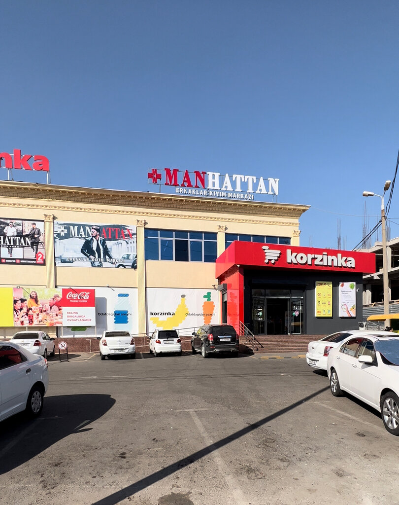 Kiyim-kechaklar do‘koni Manhattan, Toshkent, foto