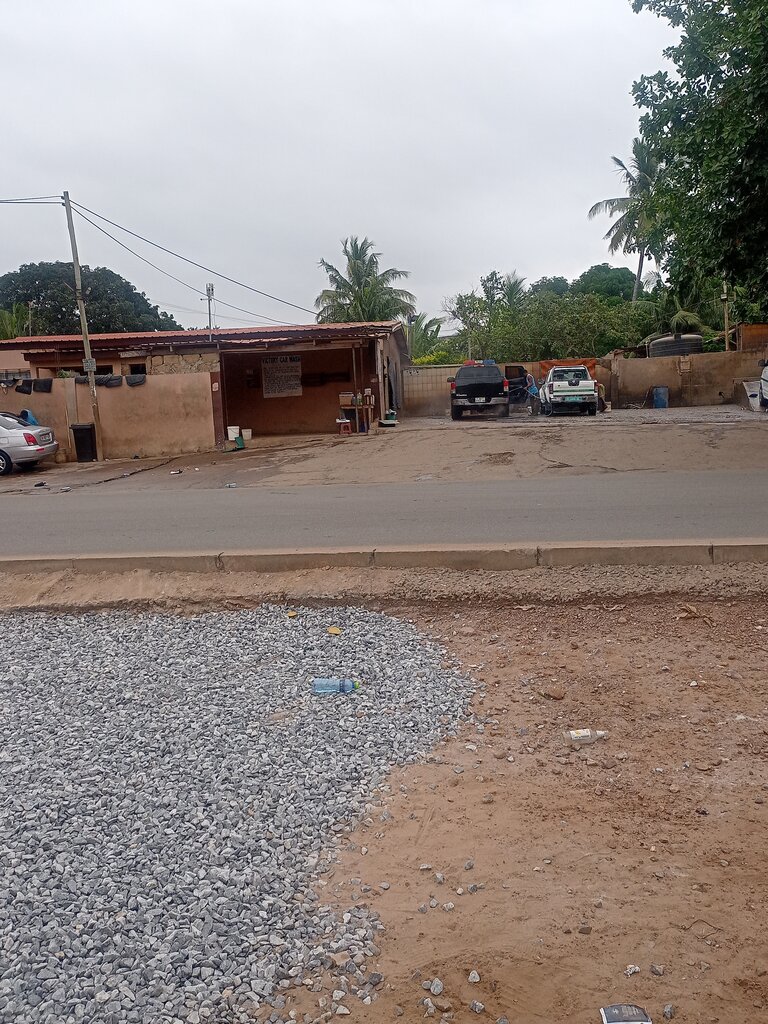 Car wash Victory car wash, Accra, photo