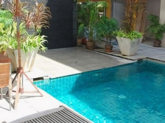 Фото Chateau Dale Boutique Residence