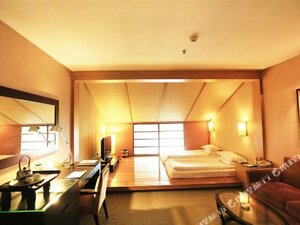 Гостиница Jinling Resort Nanjing