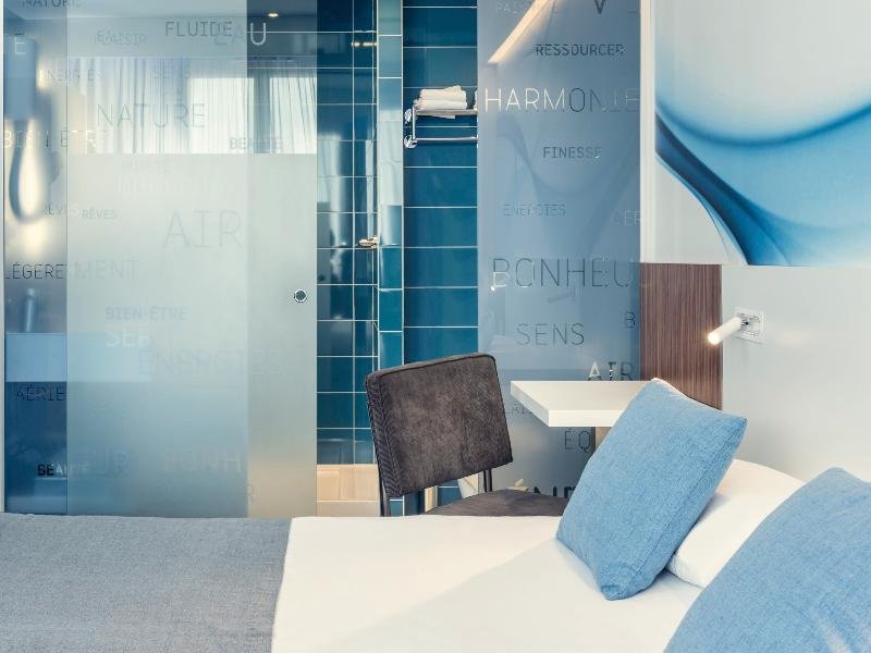 Фото Mercure Paris Gare du Nord La Fayette Hotel